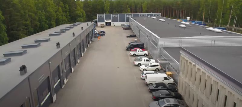 Varasto/tuotantotila 600 m² heti vapaa, Tuusulassa sekä pientä toimisto/työtilaa 1. krs.