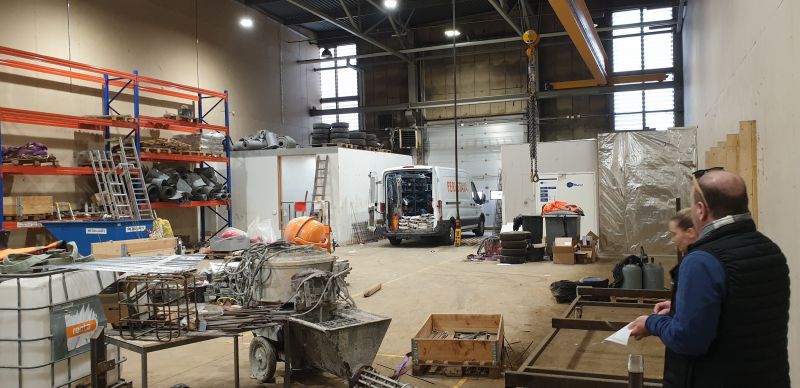 340 m²/440 m² varasto-/tuotantotila