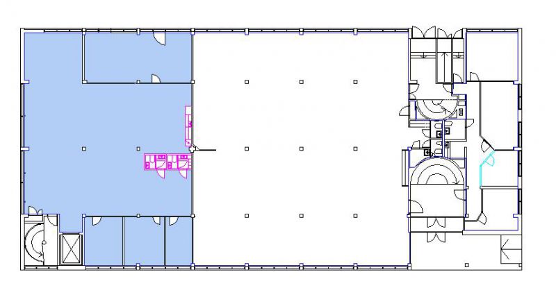 1.krs varasto pohja 323 m2