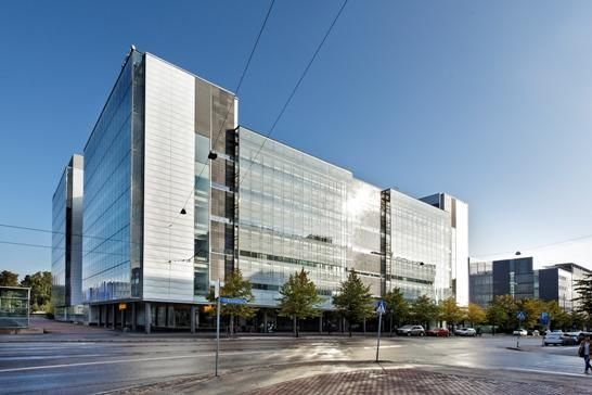 Vuokrataan muuntojoustavaa kombitoimistotilaa vuonna 1999 rakennetusta modernista pääkonttoritason toimistorakennuksesta...