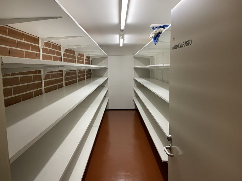 Toinen varastohuoneista