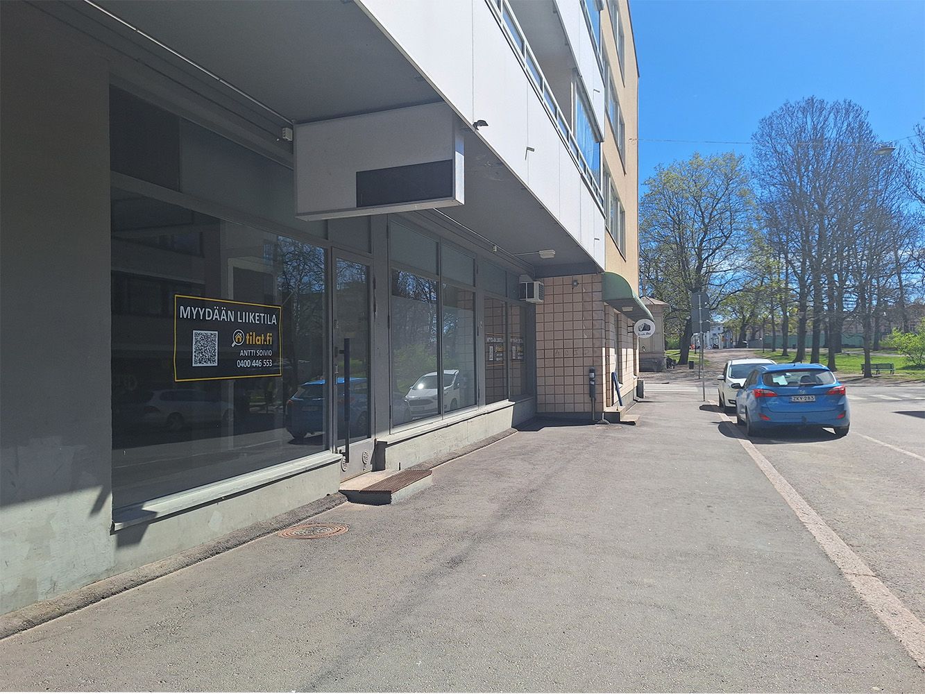 Myydään tai vuokrataan liikehuoneisto Porvoon keskustassa! 
