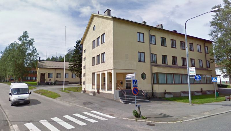 Vuokrataan siistiä toimistotilaa Kummunkatu 13 ja Sänkinotkonkatu 4-6 varrella olevista toimistokiinteistöistä. Mahdollista rajata eri kokoisia toimistotila kokonaisuuksia.Ota yhteyttä esittelyä ja tarkempia tietoja varten, löydetään yhdessä hyvä ja edullinen tilaratkaisu Sinun liiketoiminnallesi!...