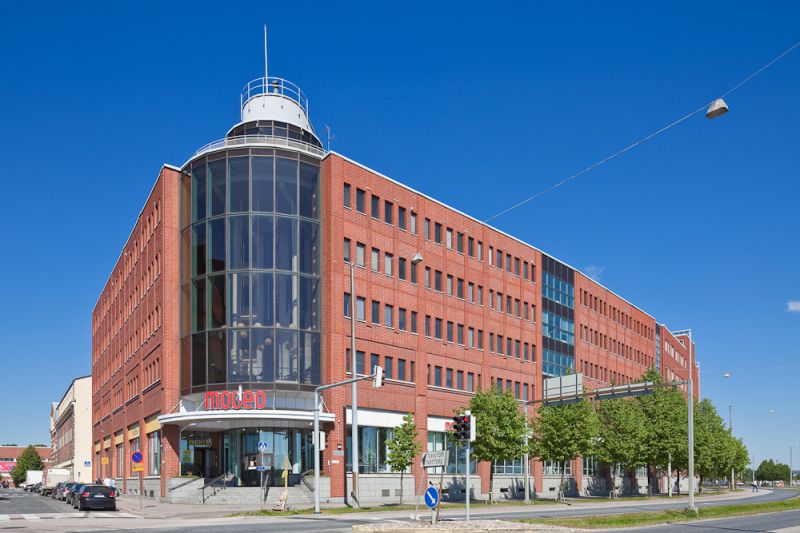 Valoisa 3. kerroksen toimitila Kalasataman nopeasti kehittyvällä alueella. Kohde sijaitsee Kalasataman metroaseman lähellä.