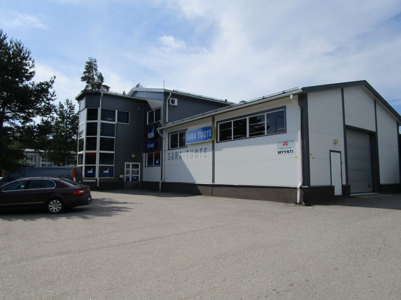 Myymälä-tuotanto-toimistotilaa hyvällä sijainnilla Nummelassa,valmiiksi vuokrattu. Hyvä tuotto. 