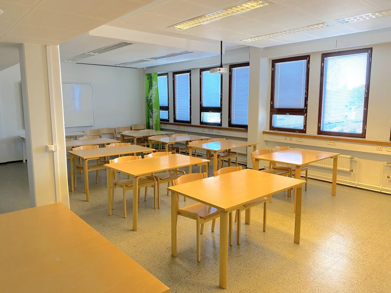 Kokous/koulutustila 3. kerroksessa