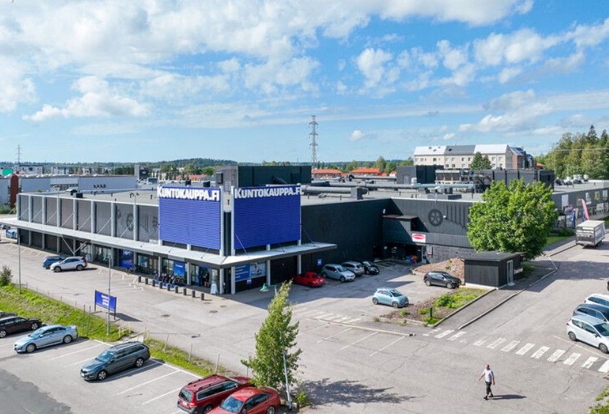 Vuokrataan 736m2-1930m2 liiketilaa erinomaisella sijainnilla Tammistossa. Naapurissa XXL ja Gigantti. Vapaakorkeus n. 6 ...