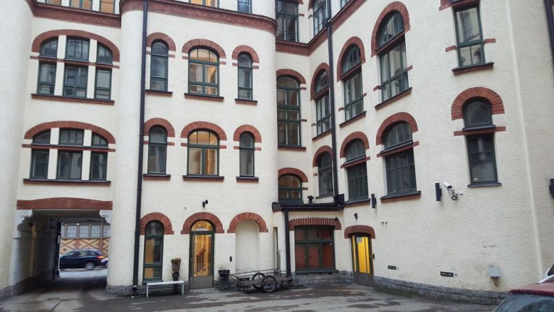 sisäpiha julkisivu
