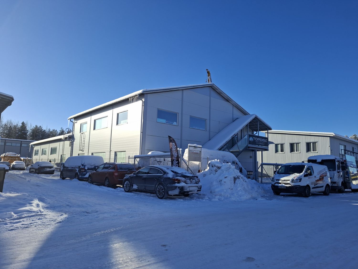 Siisti edullinen avotila Suutarilassa.