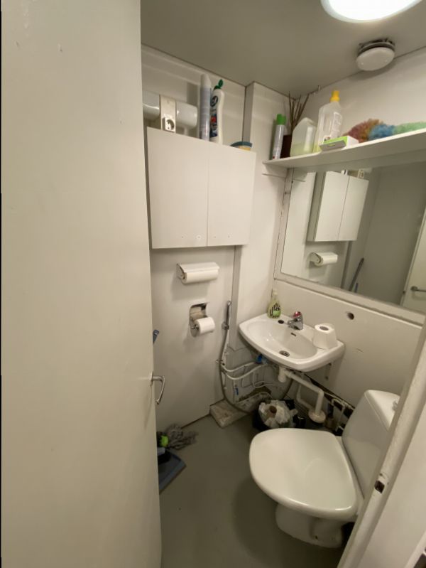 Halli 3 wc