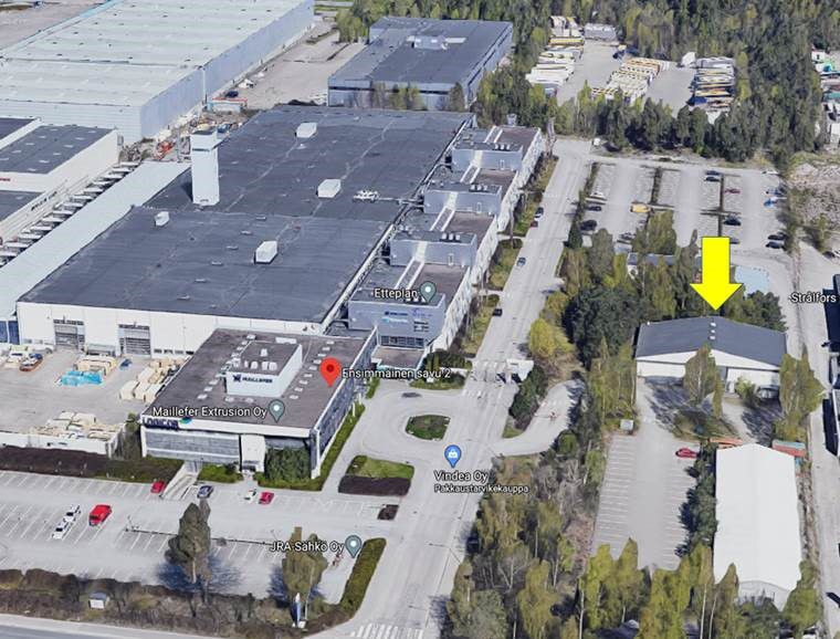 Vuokrataan oma erillinen varasto/myymäläkiinteistö huippupaikalta. Asfaltoitua pihatilaa 1500m2+. Soveltuu esim. autokau...