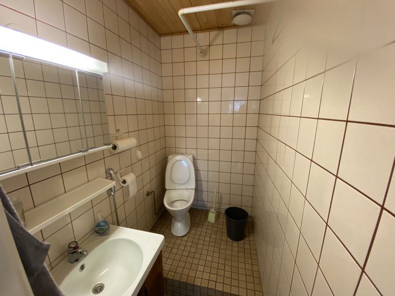 Henkilökunnan wc