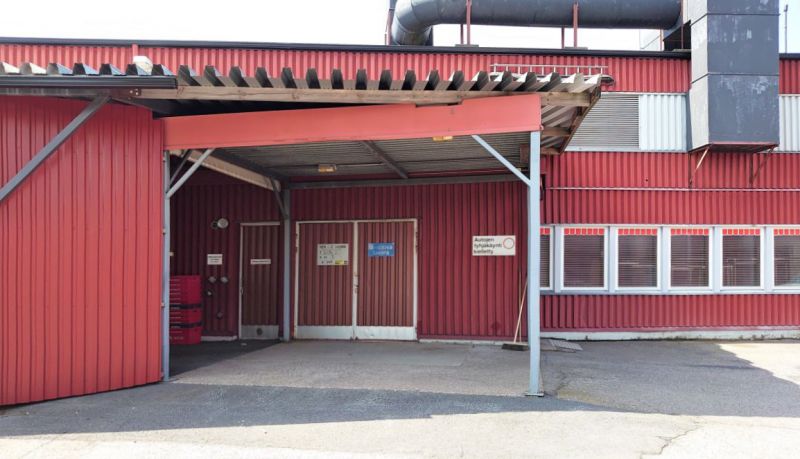 Edullinen toimitilan puolikas myynnissä. Velaton myyntihinta: 89’000 €