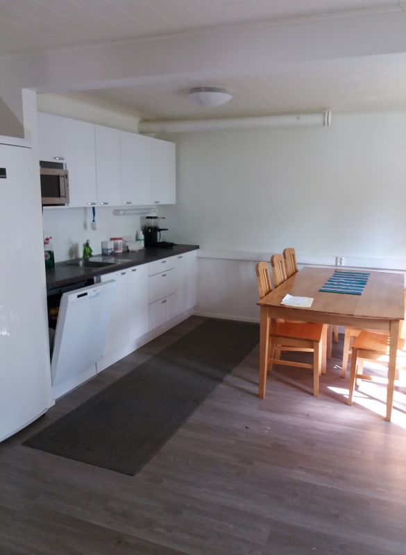 Uudenveroista toimisto- ja työtilaa 170 m².
