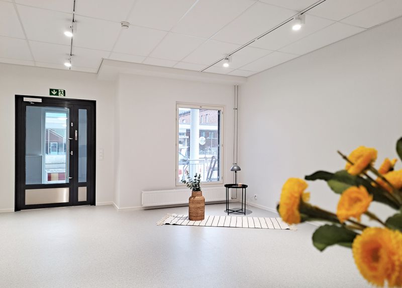 Hieno liiketila myytävänä aivan Taidetehtaan kupeessa!