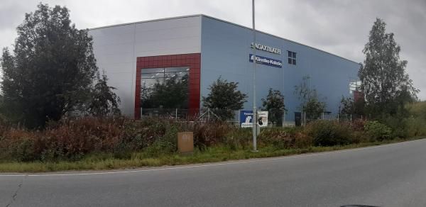 Toimistotilaa 200m2. Samassa kohteesssa Varastotilaa 530 m2