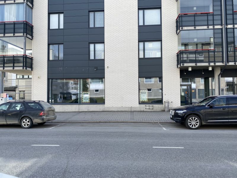 Moderni liiketila Seinäjoen keskustassa. Tehokas ilmanvaihto ja hyvät parkkitilat ympärillä.