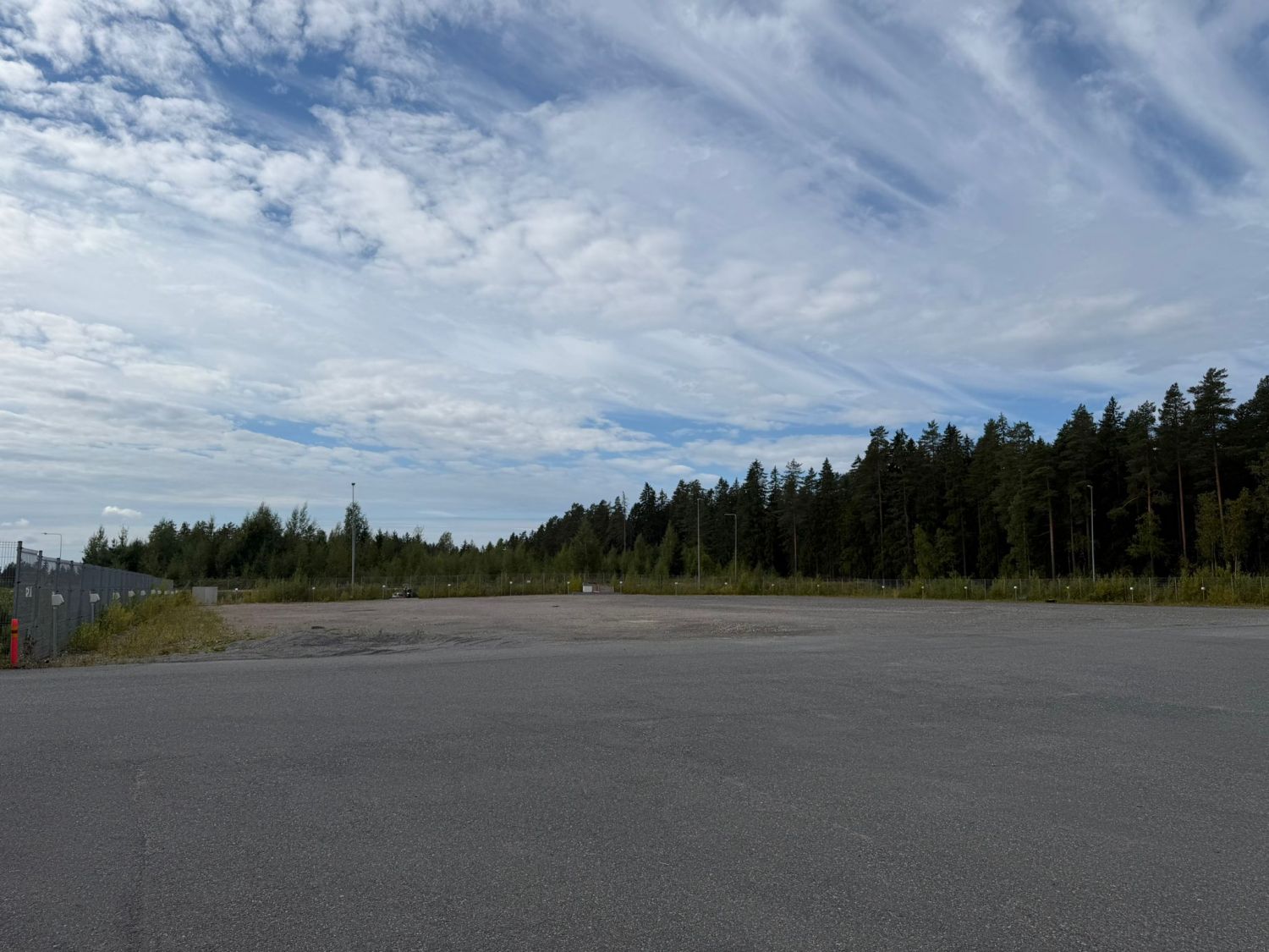 Vuokrataan maa-aluetta hyvältä sijainnilta.