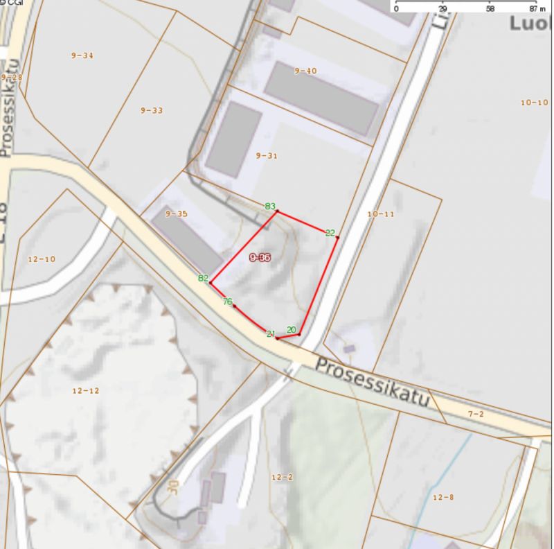Teollisuustontti Naantalin Luolalassa. Kaavamerkintä on T, Teollisuus- ja varastorakennusten korttelialue.