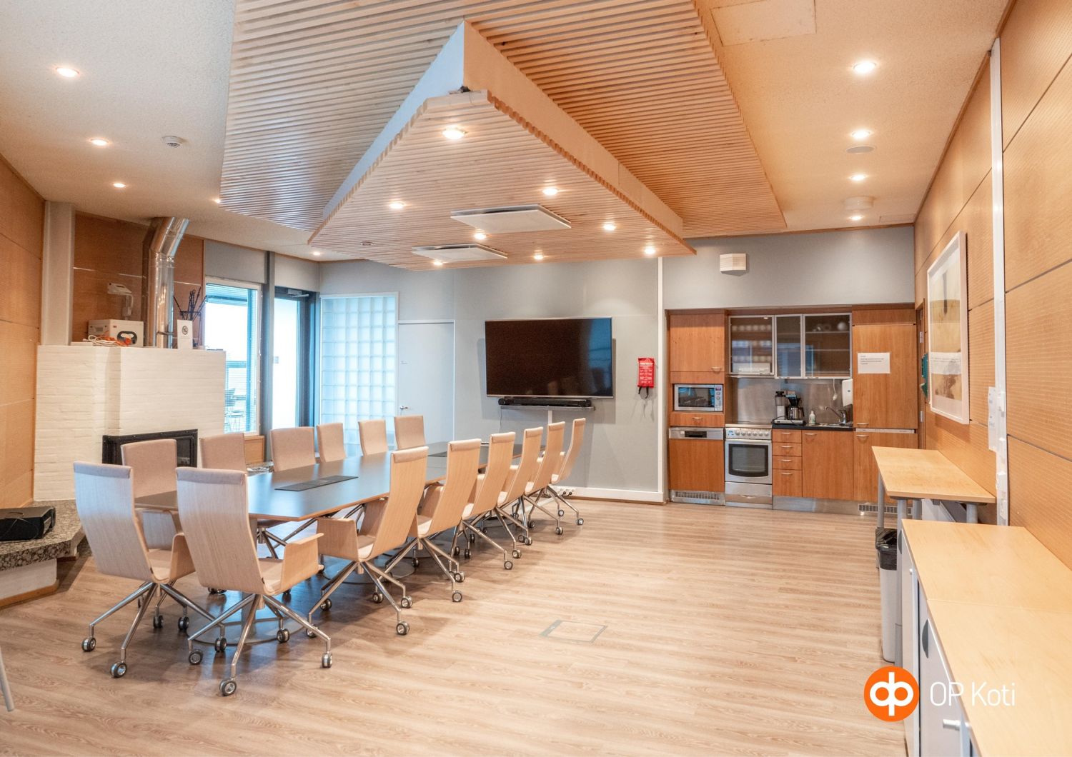 5. kerroksen vuokrattava sauna/neuvottelutila