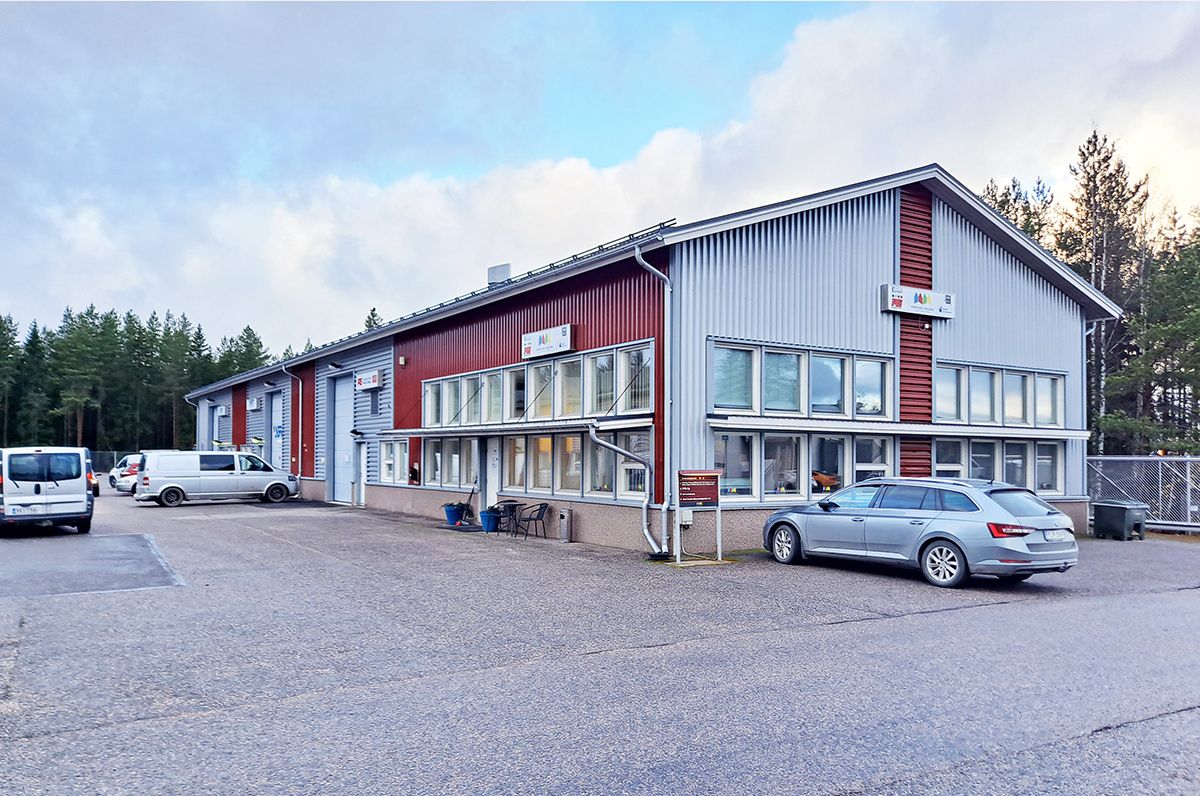 Siisti toimistotila vuokrattavana Porvoon Ölstensissä! Vuokra 700 €/kk + alv