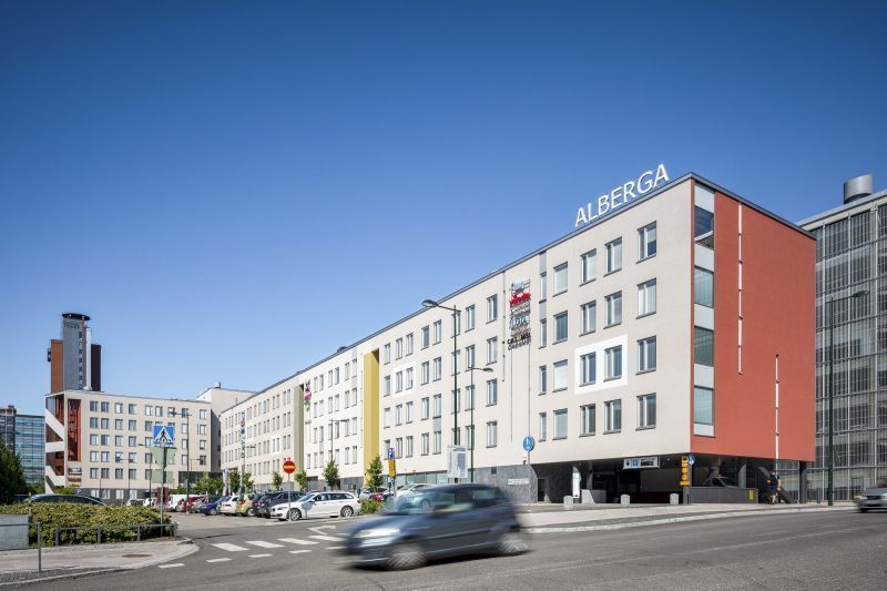 Edustava 88 m²  liiketila/toimisto/showroom loistavalla paikalla Espoon Leppävaarassa.