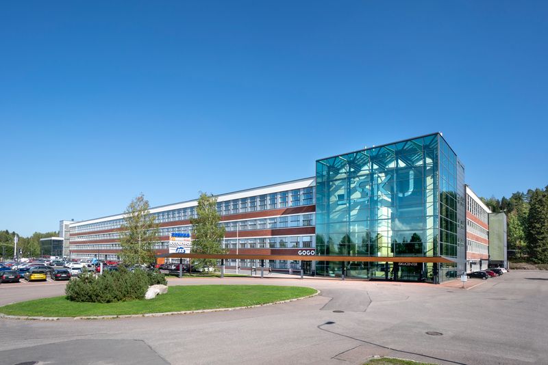 Isku Center on ekologinen, aikaansa seuraava ja muuntuva yrityskeskus Lahden Mukkulassa osoitteessa Mukkulankatu 19. Kiinteistössä on Iskun tuotantotiloja ja pääkonttori sekä toistakymmentä vuokralaista. Vuokralaisista suurin on LAB-ammattikorkeakoulu, jolla on käytössään noin 24 000 m2.