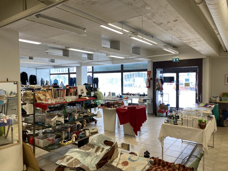 299m² myymälä/ravintolatila