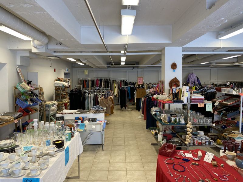 299m² myymälä/ravintolatila