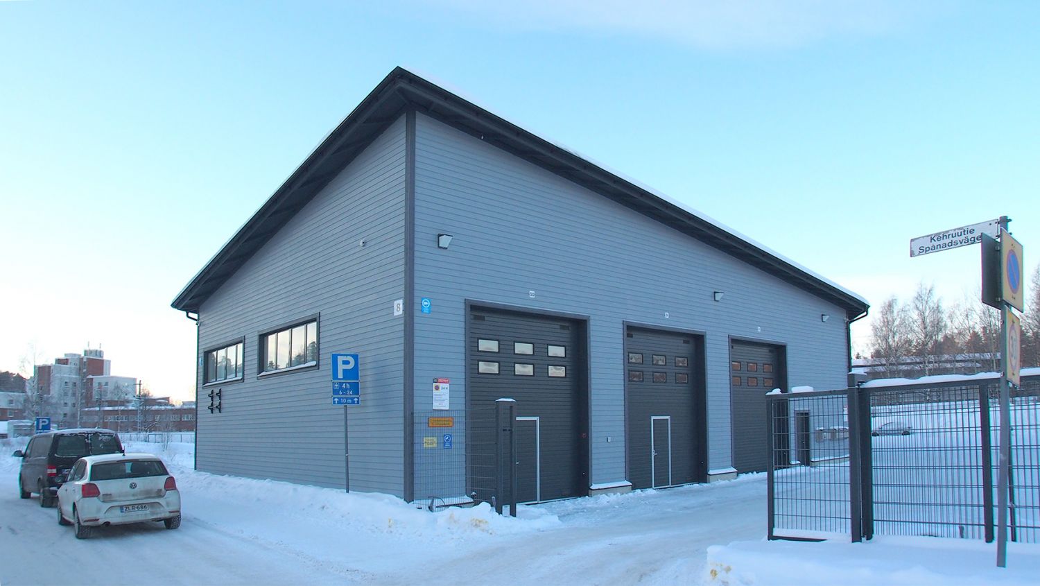 Vuokrattavana huippuvarusteltu halli Malminkartanossa! Vuokra: 2'150 €/kk + alv