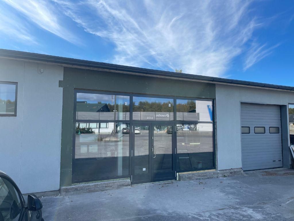 Täysin peruskorjattu tuotanto- ja varastokiinteistö Vaasan Klemettilästä