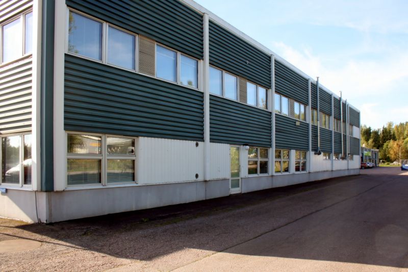 Minkkikatu 1-3, Järvenpää