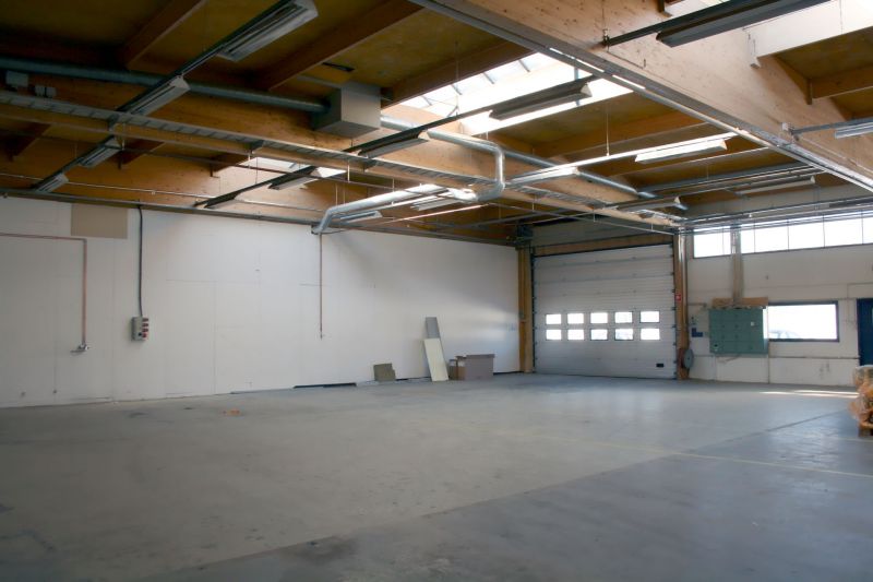 Tuotanto- tai varastotila 600 m²
