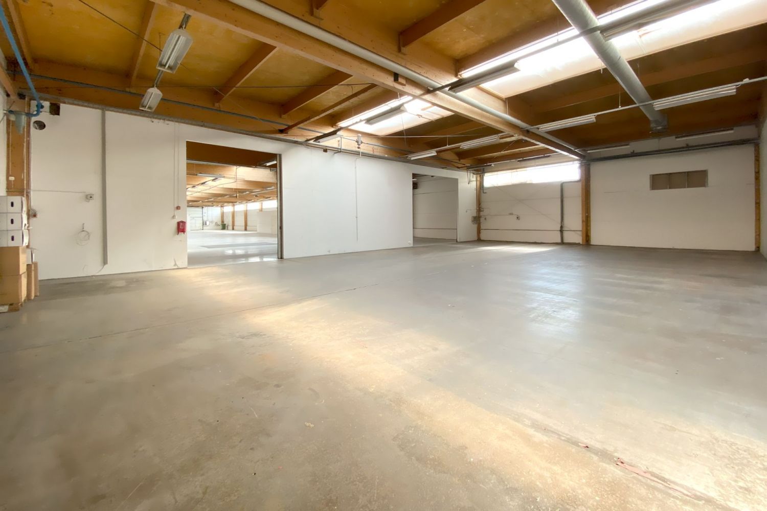 Tuotanto- tai varastotila 240 m²