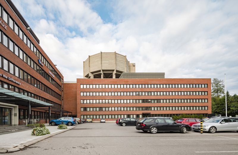 Modernisoitu 846 m² toimisto keskeisellä paikalla Espoon Otaniemessä