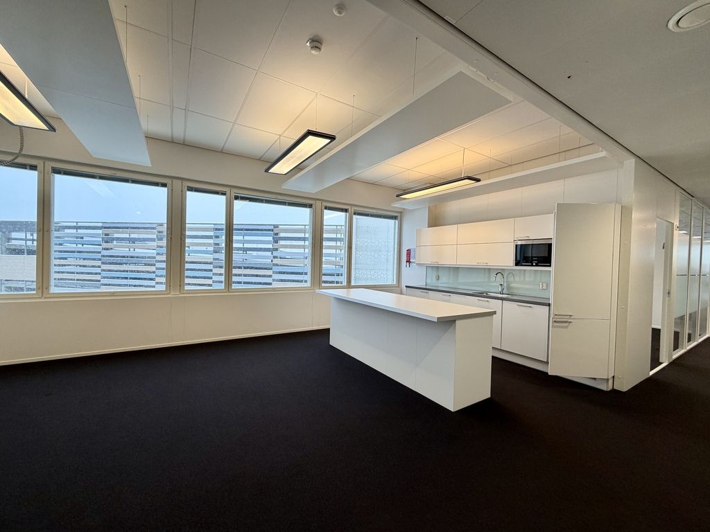 Derby Business Park tarjoaa yrityksille muuntojoustavaa, tehokasta ja modernia toimitilaa sekä monipuoliset palvelut. 

...