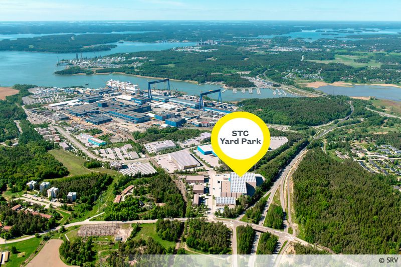 Rakennamme logistiikka- ja tuotantotilaa Blue Industry Park -alueelle, joka sijaitsee aivan Turun telakka-alueen läheisyydessä ja keskeisellä paikalla Turun ja Naantalin satamien rahtiliikenteen kannalta. Logistiikkatilan pinta-ala on noin 6 700 m² ja se mahdollistaa korkeana til...