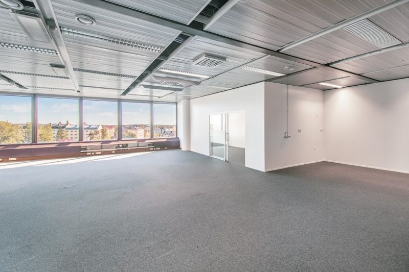 Avaruutta ja muuntelukykyä. Kuva kiinteistöstä.