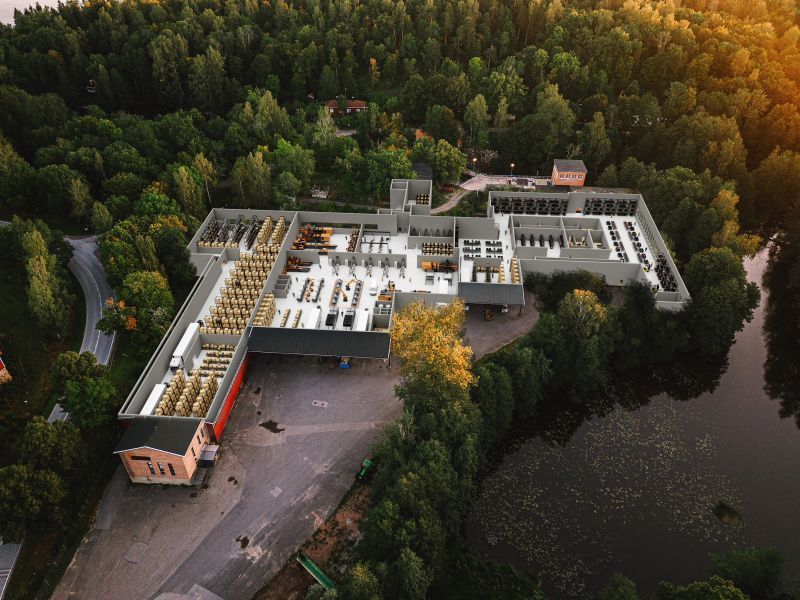 Nykyaikaista, muuntojoustavaa tuotanto-, logistiikka- ja varastotilaa historiallisessa ympäristössä Mustion Ruukissa 1500 – 8300 m² +toimistotilaa 500 m².