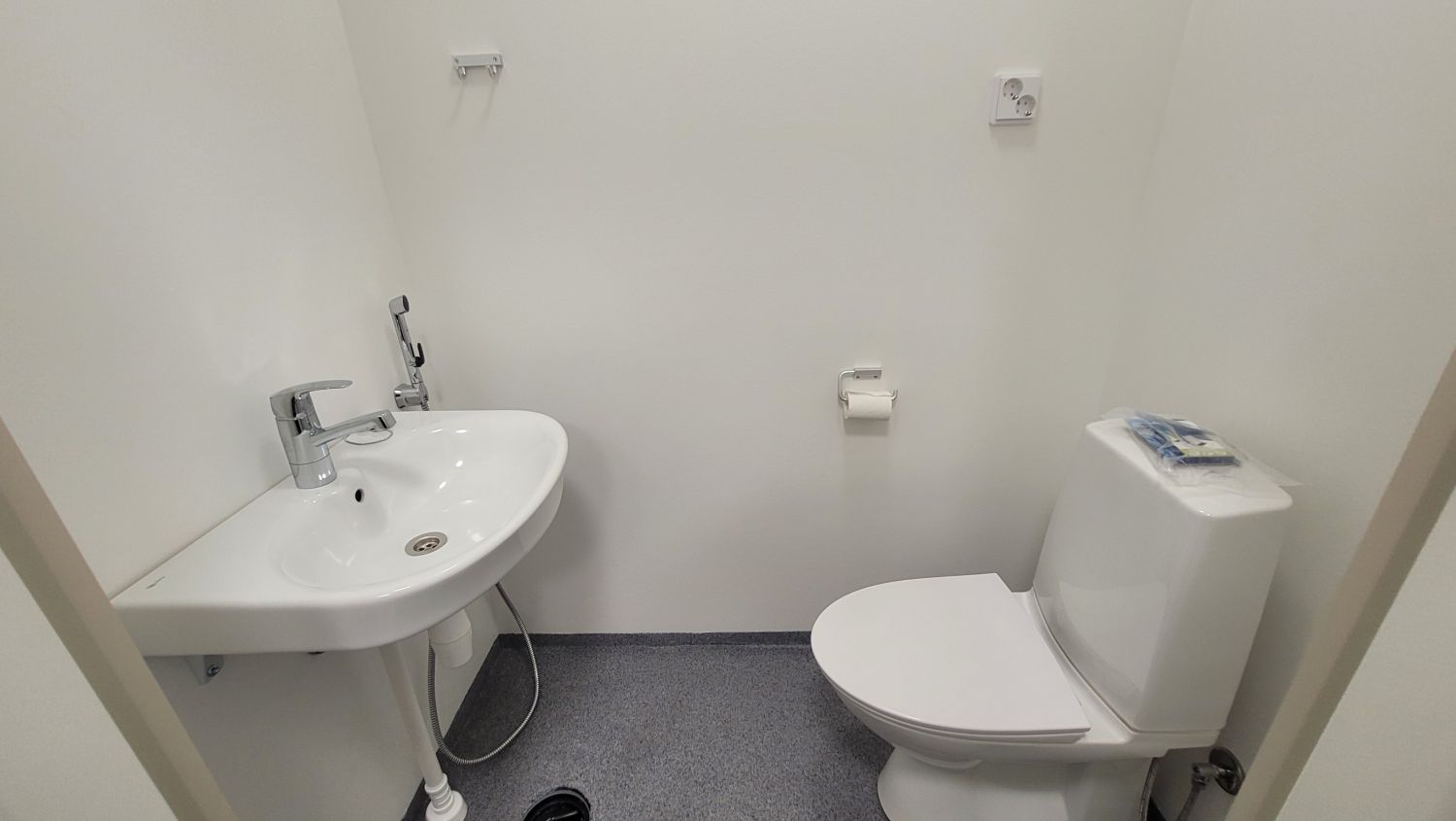 wc-tila