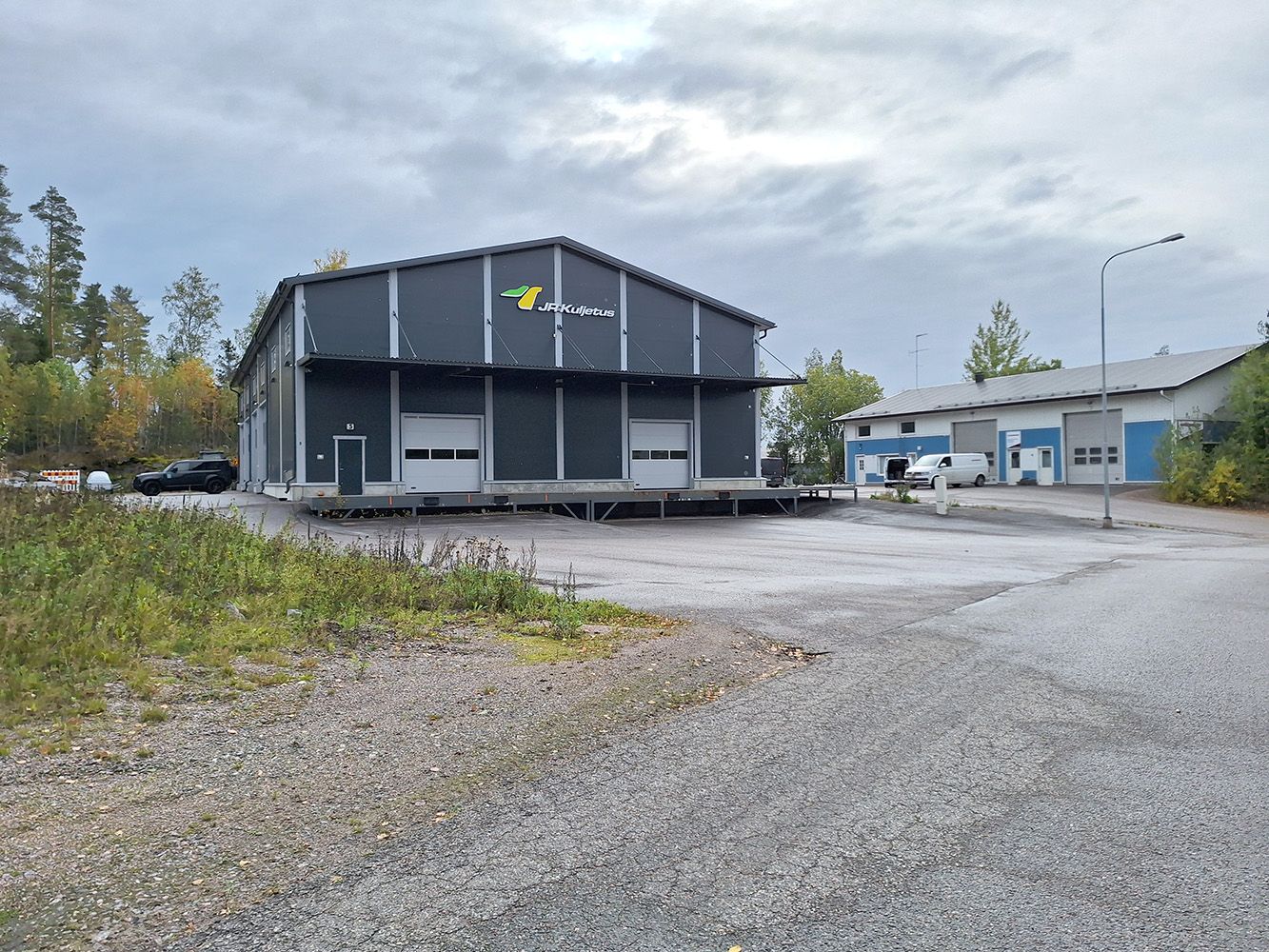 Myynnissä uudenveroinen hallikiinteistö Porvoossa! Velaton myyntihinta: 830'000 €