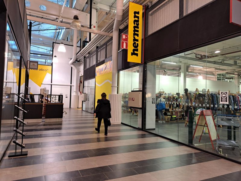 Kauppakäytävältä kuvaa