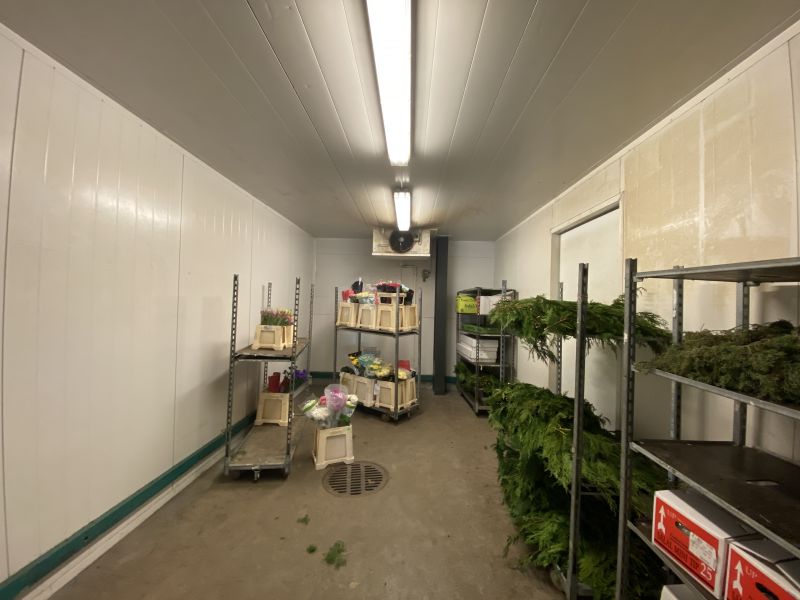 Viilennettyjä varastohuoneita