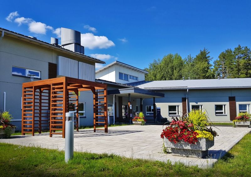 JAMKin Biotalouskampuksen etupiha