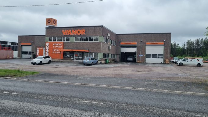 Teollisuus/liiketila Orikedolla.