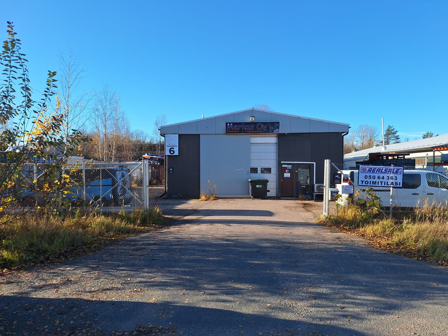 Myydään monikäyttöinen tuotantotila Tattarisuolla!