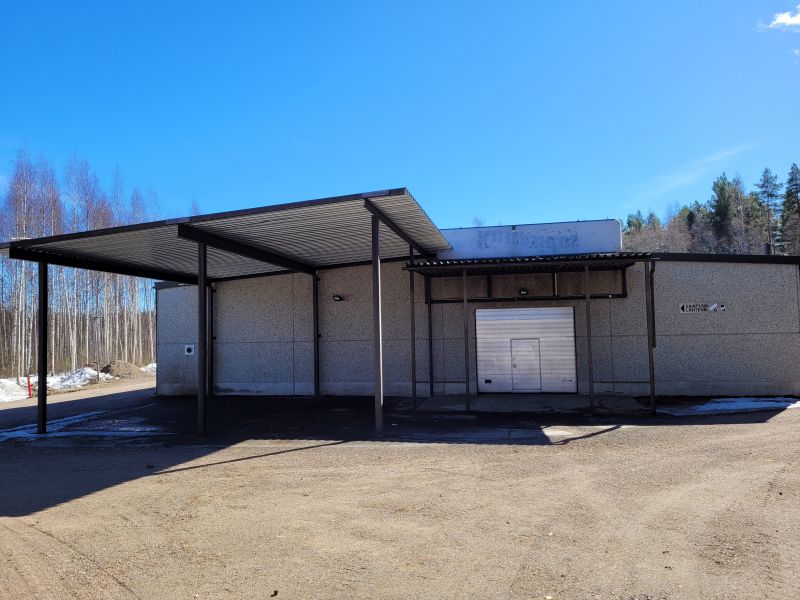 Tuontantotilan edusta ja ulkokatosrakennelma