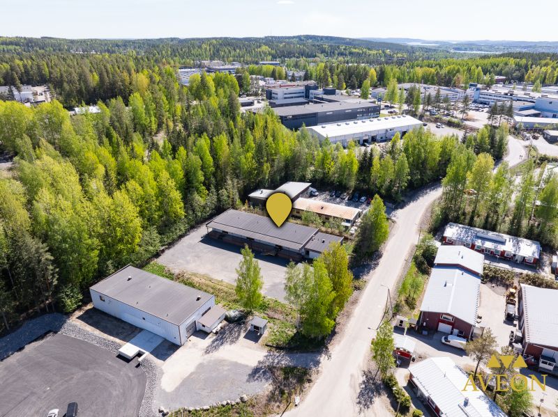Myydään monenlaiseen toimintaan soveltuvaa tilaa Seppälänkankaalta. Kohde vuokrattu 1.12.2025 alkaen 10v+5v määräaikaisella pääomavuokrasopimuksella.
