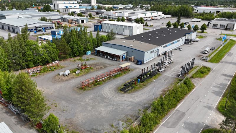 Varastointipiha ja laajennustila