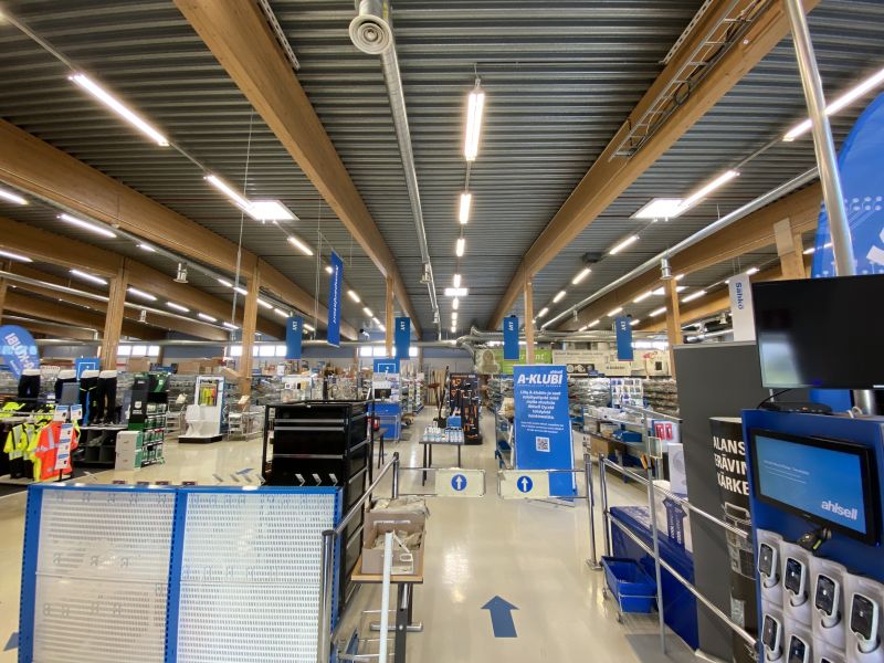 Näkymä sisäänkäynniltä